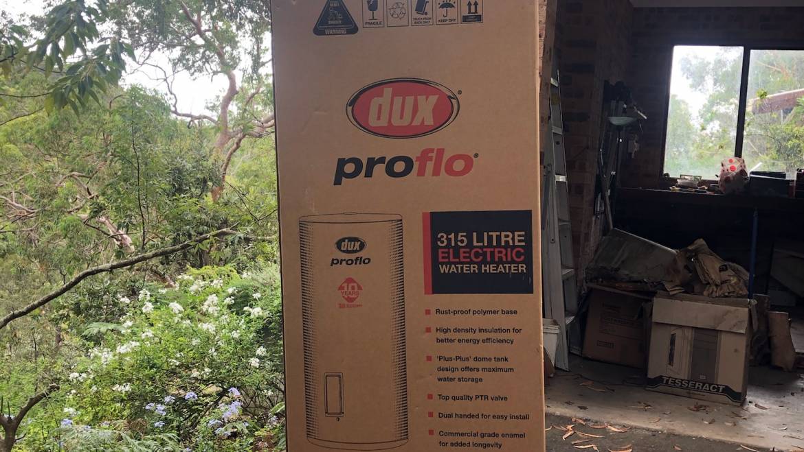 Dux 315T136 315L Electric Hot Water System Delivery